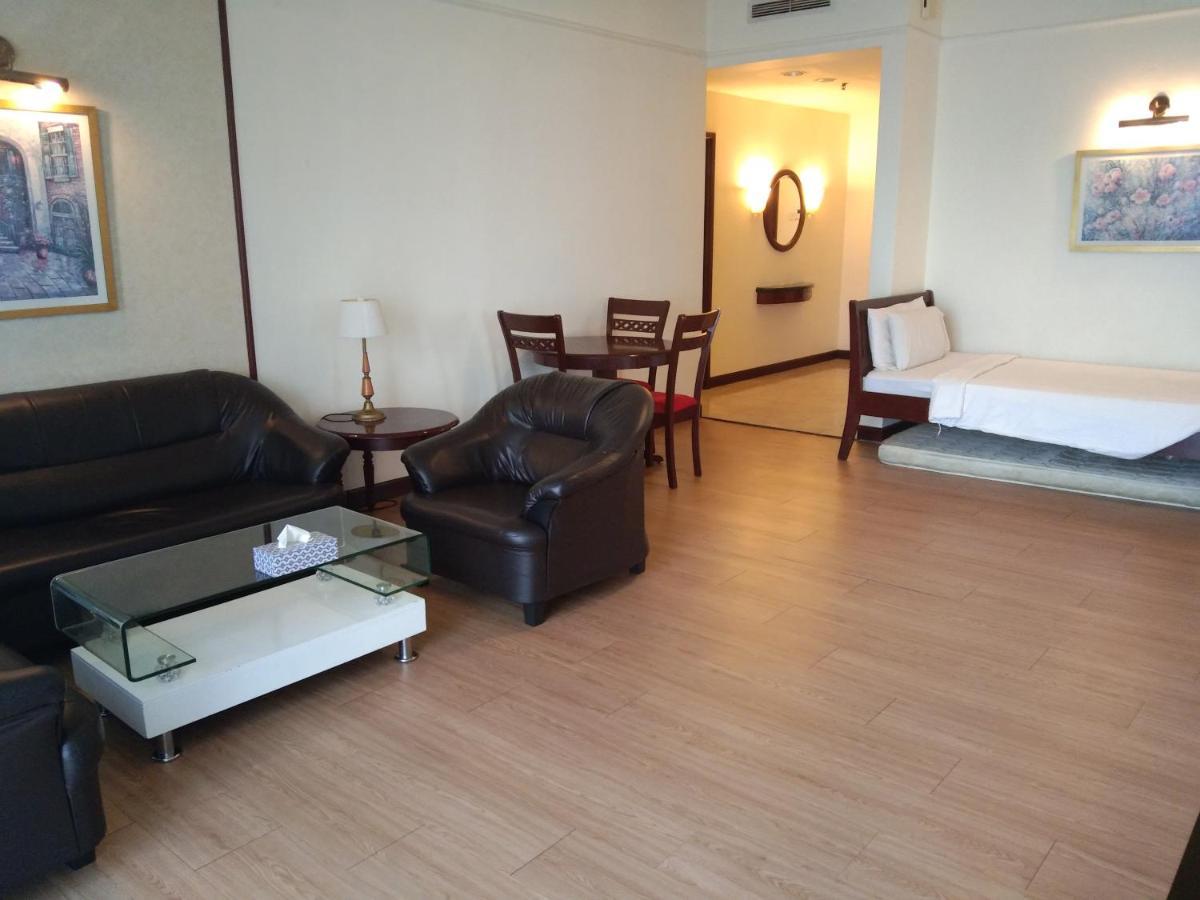 קואלה לומפור Victory Apartment Berjaya Times Square Kl מראה חיצוני תמונה