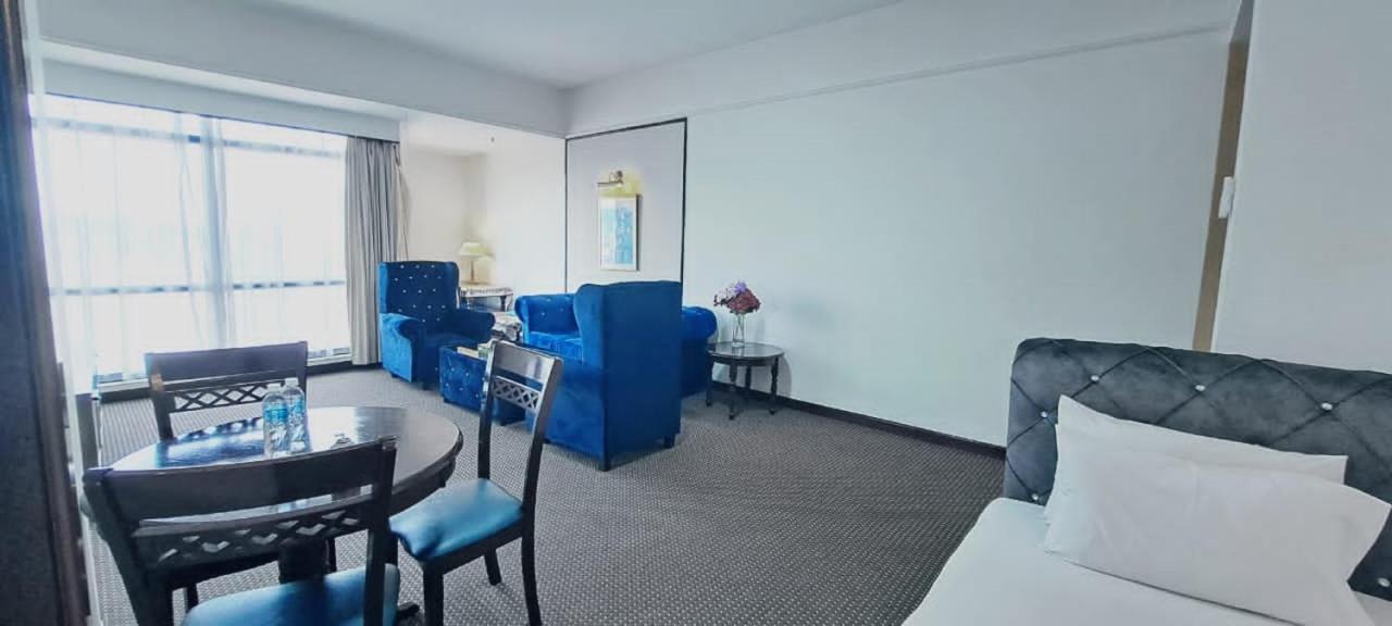 קואלה לומפור Victory Apartment Berjaya Times Square Kl מראה חיצוני תמונה