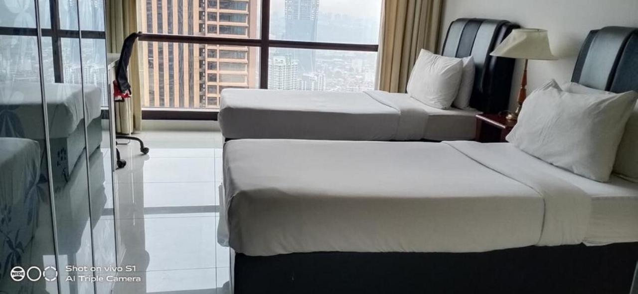 קואלה לומפור Victory Apartment Berjaya Times Square Kl מראה חיצוני תמונה